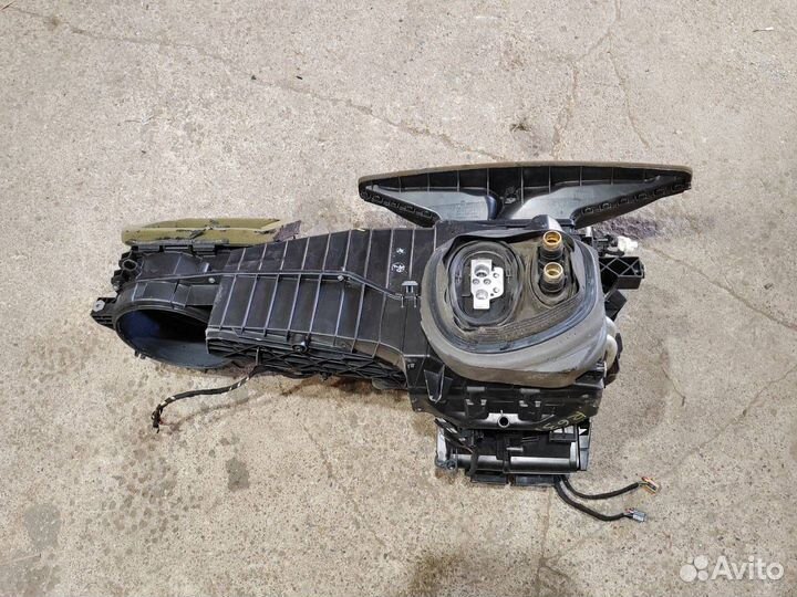 Отопитель в сборе (печка) Volkswagen Passat CC