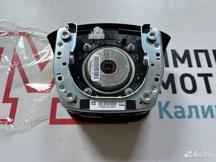 Подушка безопасности в руль передняя левая Kia