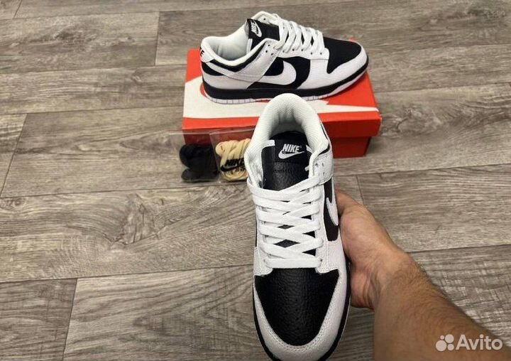 Кроссовки Nike Dunk Reverse Panda luxe
