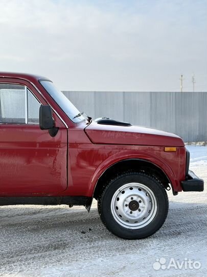 LADA 4x4 (Нива) 1.6 МТ, 1996, 70 000 км