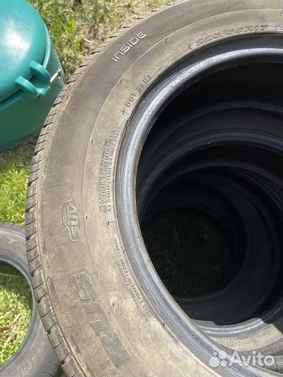 Roadstone N'Fera RU5 225/65 R17 106V