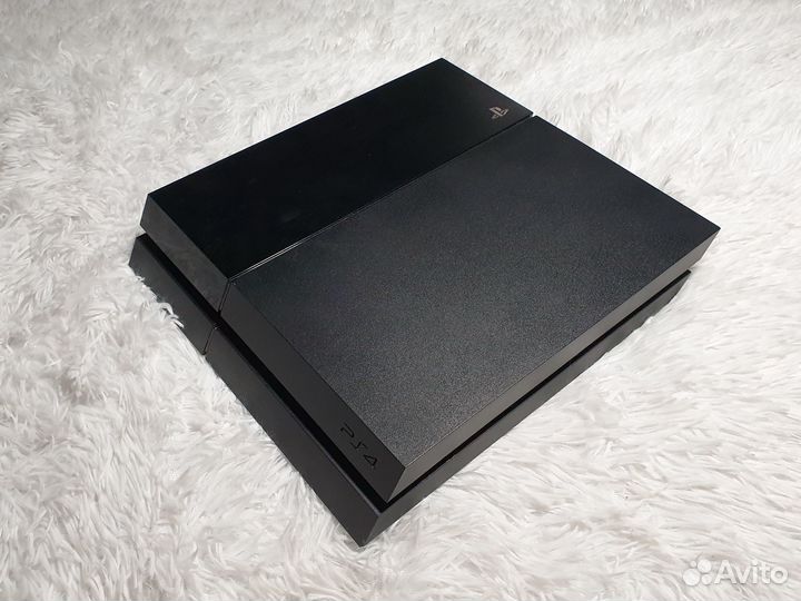 PS4 1Tb + 54 игры. Прошита. Возможен обмен