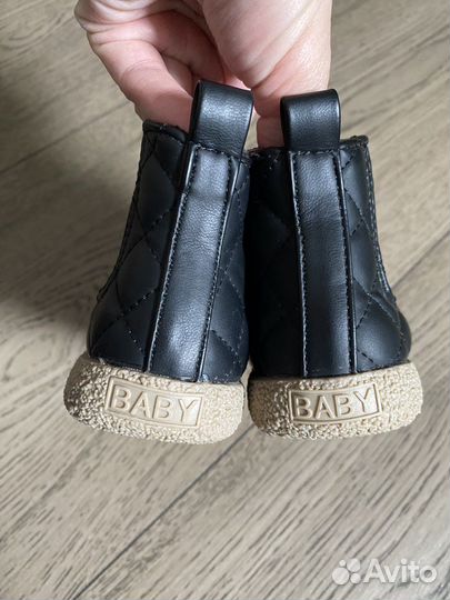 Осенние ботинки на мальчика/девочку демисезон 22 р