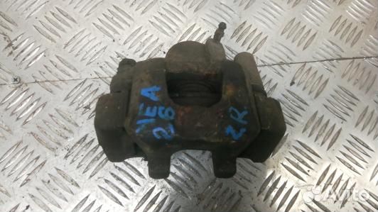 Суппорт тормозной задний правый toyota camry V30