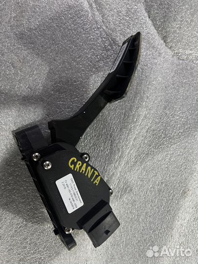 Педаль газа LADA Granta