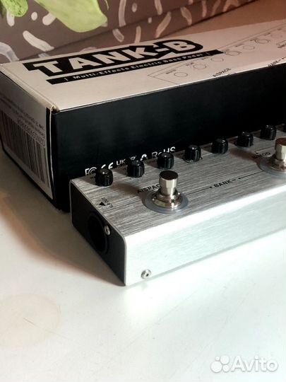 Гитарная педаль M-vave Yuimer Tank-B с эффектами