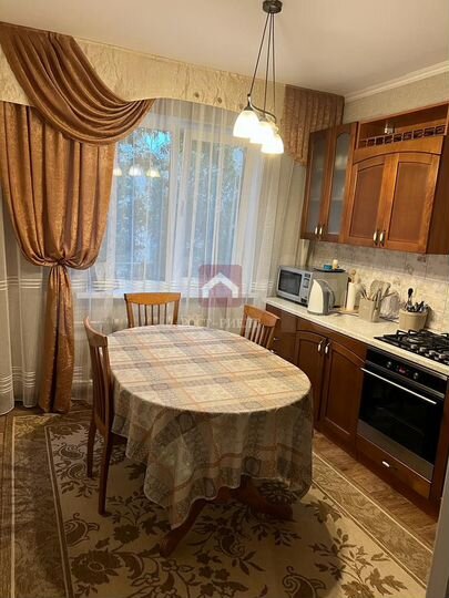 3-к. квартира, 64 м², 4/10 эт.