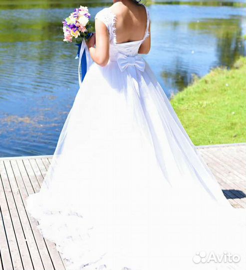 Свадебное платье