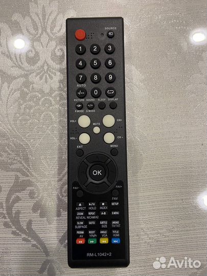 Пульт универсальный (RM-L1042+2)