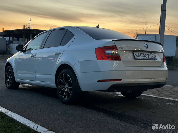 Аренда автомобиля Skoda Octavia 2018г