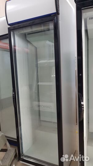 Холодильный шкаф