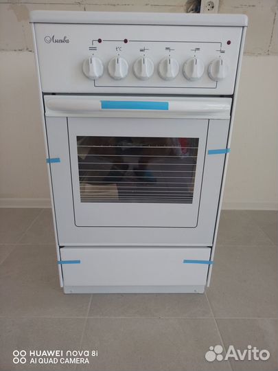 Продаю элетрическую плиту