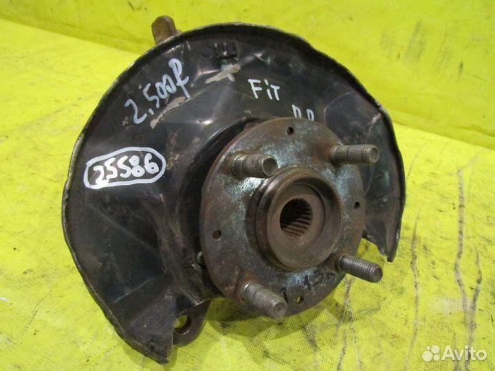 Цапфа в сборе Honda Fit 02-09г 25586