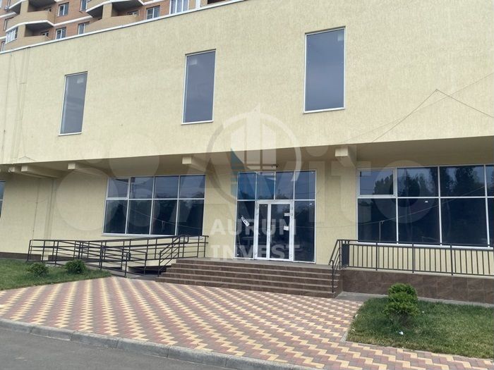 Сдам торговое помещение, 800 м²