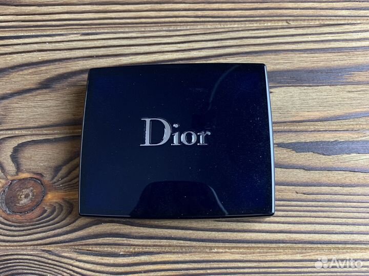 Палетка теней Dior Coral Gradation 002