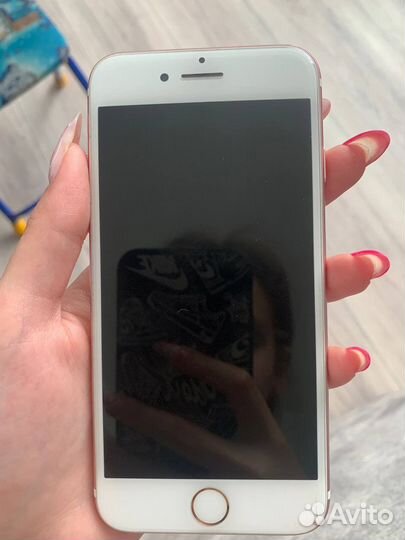 Телефон iPhone 7 32 gb