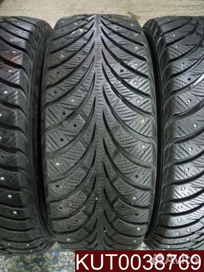 Sava Eskimo Stud 215/60 R16 107U