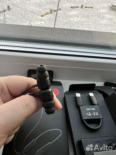 Наушники Beats flex all-day wireless
