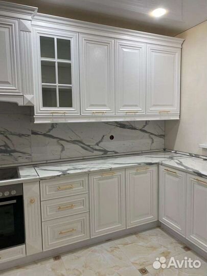 Кухонная гарнитура мебель на заказ артикул qr4-042