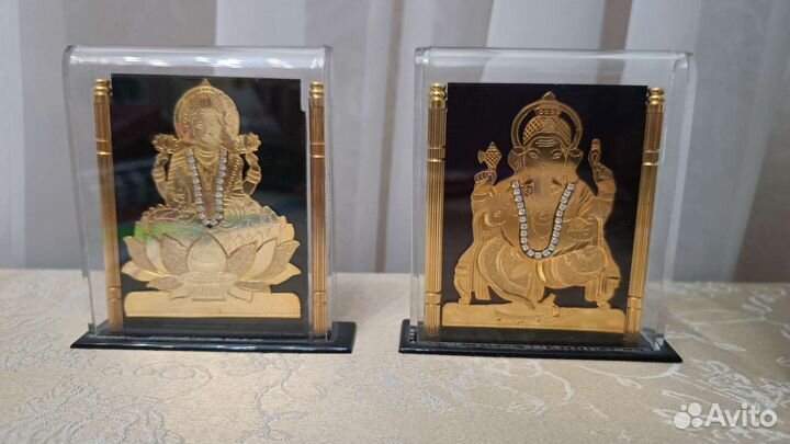 Статуэтка лорда Ганеши и Махалакшми
