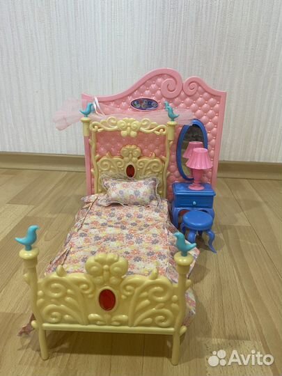 Спальный уголок для кукол