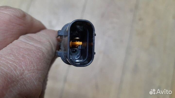 Датчик омывательной бачок Hyundai Solaris Ii