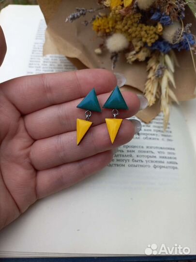 Серьги ручной работы из эпоксидной смолы
