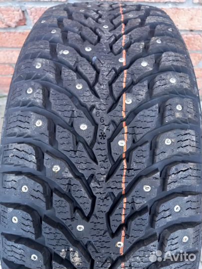 Nokian Tyres Hakkapeliitta 9 225/55 R17 101T