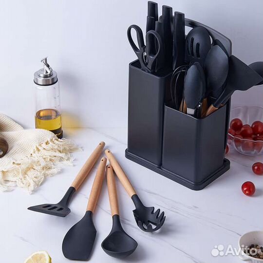 Набор кухонных ножей с подставкой, принадлежностей