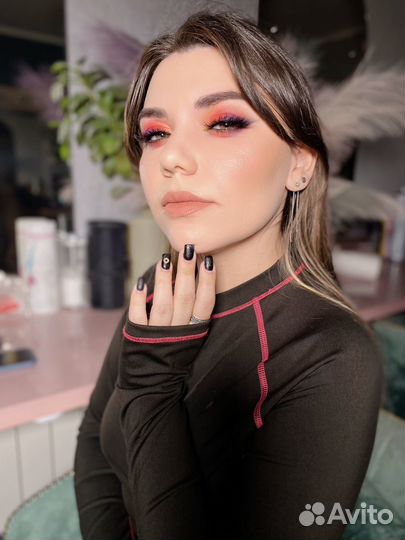 Макияж Прически Локоны