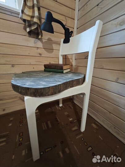 Тумба прикроватная