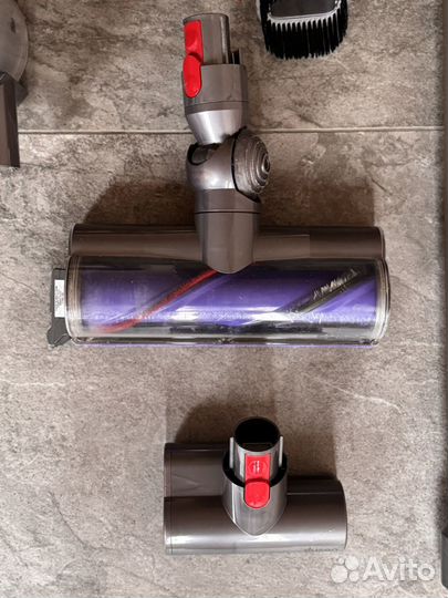 Пылесос dyson v8 animal+