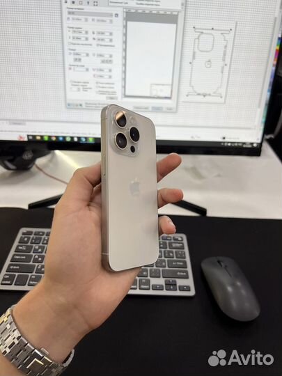 Бронирование 360 антигравийной iPhone 15 pro max