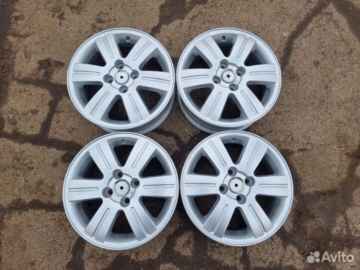 Литые диски K&K,R15,4х100,Et45,Цо 54.1