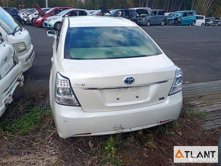 Уплотнительная резинка багажника toyota SAI