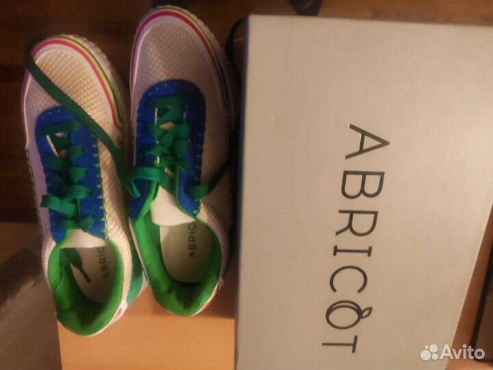 Обувь женская 38 размер новая