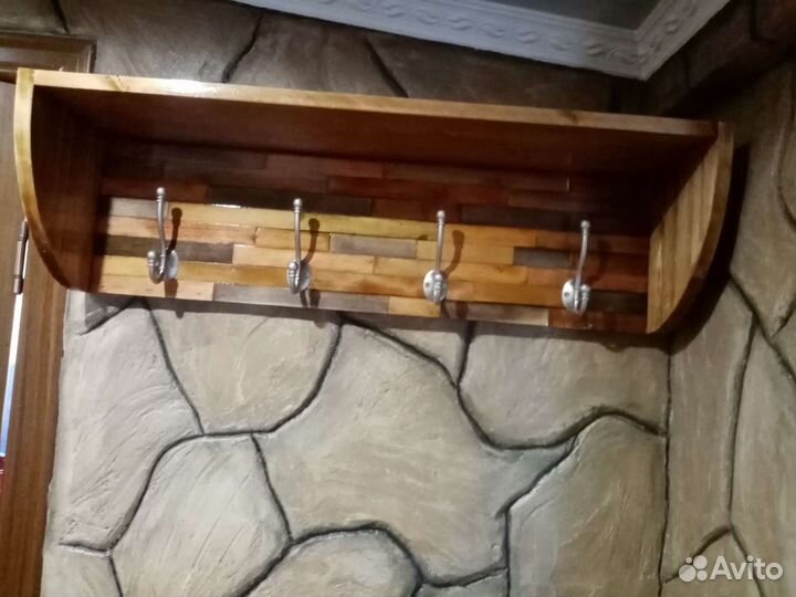 Вешалка в прихожую