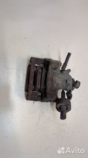 Суппорт Opel Zafira A, 2001