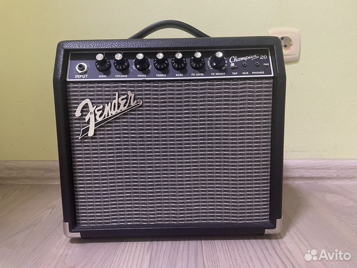 Комбоусилитель fender champion 20