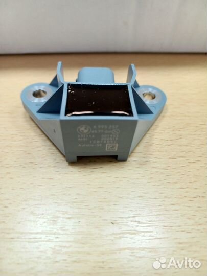 Датчик подушки безопасности BMW 65776995527