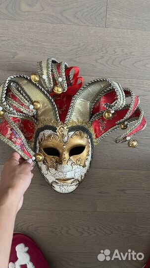 Венецианская маска