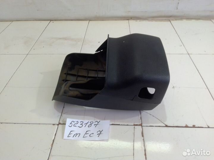 Обшивка рулевой колонки (Geely Emgrand EC7)