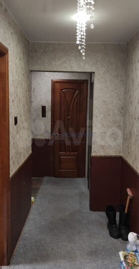 2-к. квартира, 52 м², 1/9 эт.