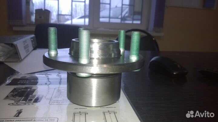 Ступица Мазда 3 vkba6800 SKF