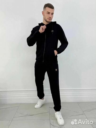 Спортивный костюм adidas мужской