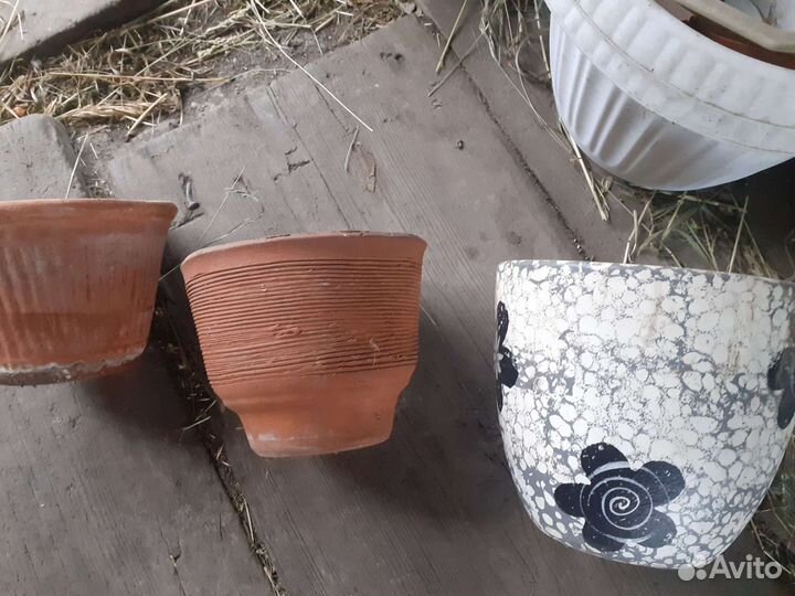 Цветочные горшки