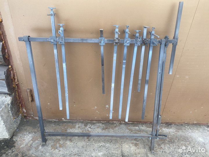 Поворотный покрасочный стол