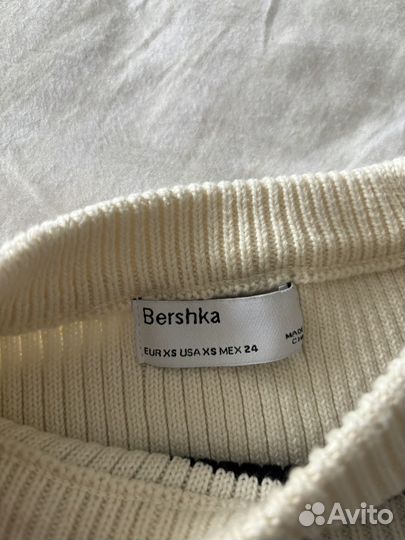 Свитер bershka