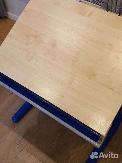 Растущая парта деми