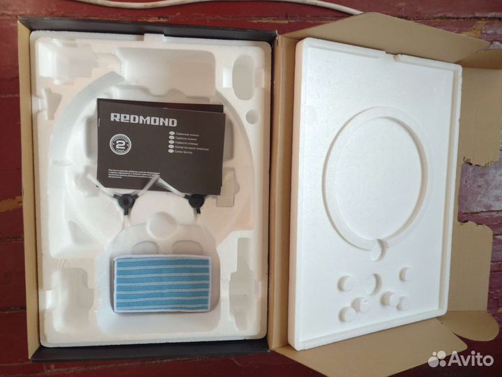 Робот пылесос